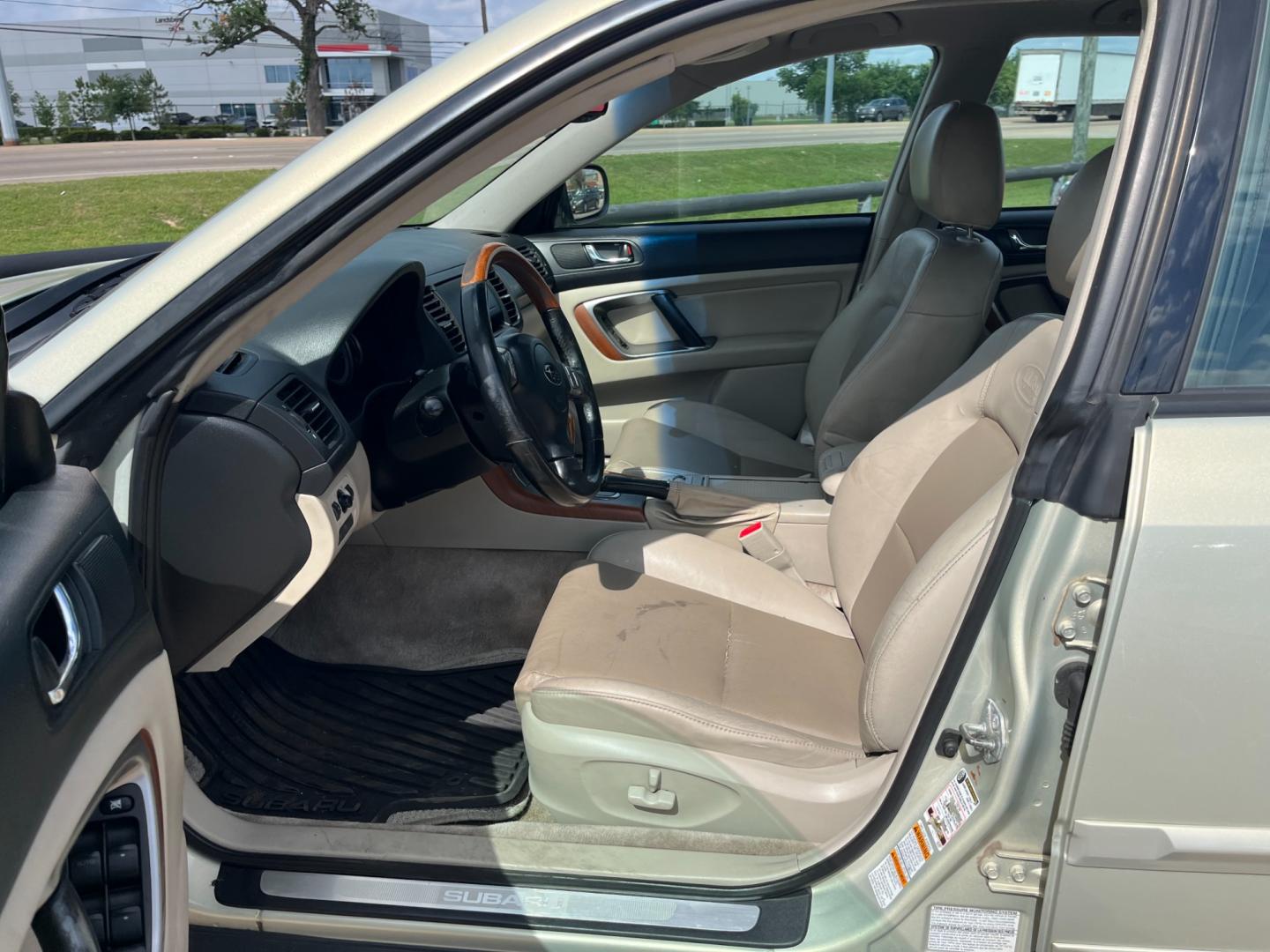 2005 GOLD /TAN Subaru Outback 3.0R L.L.Bean Edition Wagon (4S4BP86C354) with an 3.0L H6 DOHC 24V engine, 5-Speed Automatic Overdrive transmission, located at 14700 Tomball Parkway 249, Houston, TX, 77086, (281) 444-2200, 29.928619, -95.504074 - Photo#8